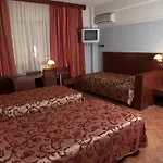 Отель Elysee 4*