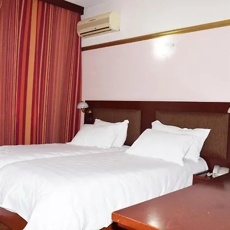 Hotel Elysee 4*