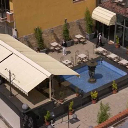 Elysee Hotel 4*