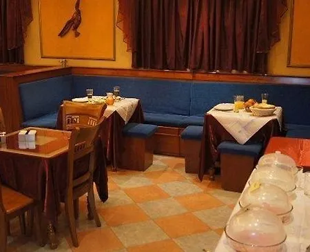 Elysee 4*