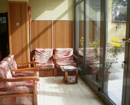 Elysee Hotel 4*
