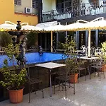 Elysee 4* Tirana